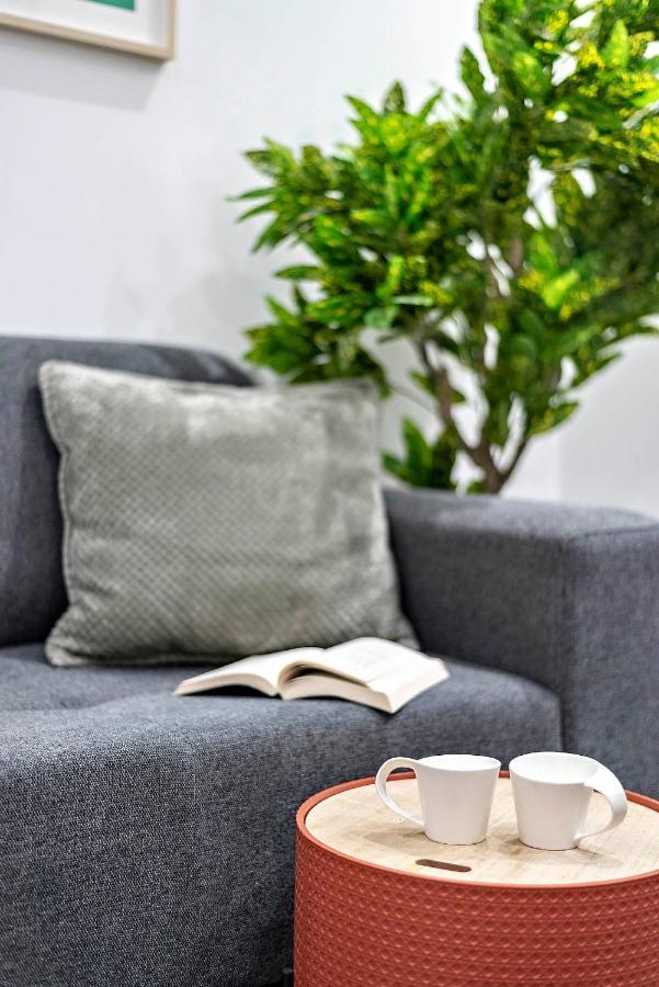 Renovated Apt On Frishman Beach With Bomb Shelter M8 Tel Aviv Ngoại thất bức ảnh
